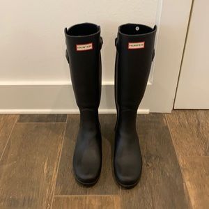 Black Hunter Boots